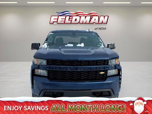 Used 2020 Chevrolet Silverado 1500 Custom w/ Custom Value Package image 12