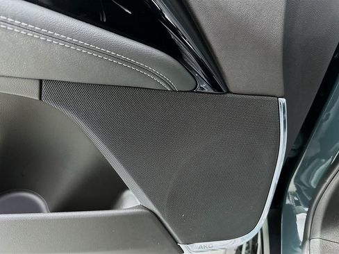 Used 2025 Cadillac Escalade Luxury image 20