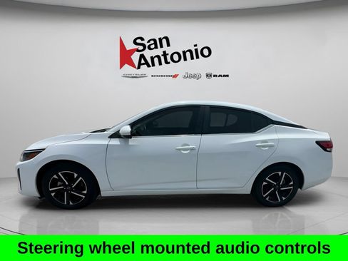 Used 2024 Nissan Sentra SV FWD image 8