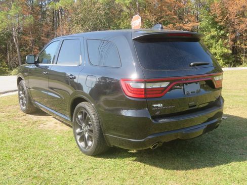 Used 2021 Dodge Durango R/T w/ Technology Group image 8