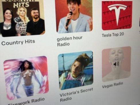 Used 2022 Tesla Model Y Performance image 29