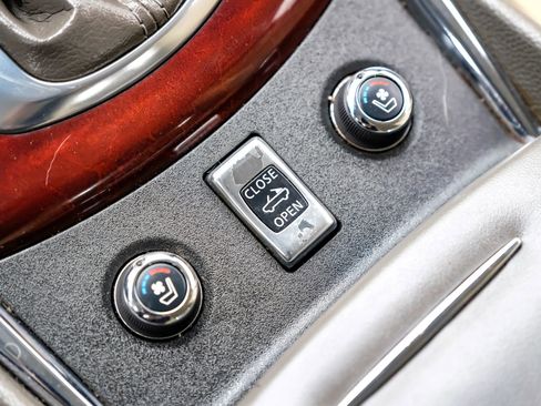 Used 2012 INFINITI G37 Limited Edition w/ Premium Pkg image 40