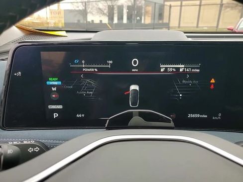 Used 2023 Nissan Ariya image 18