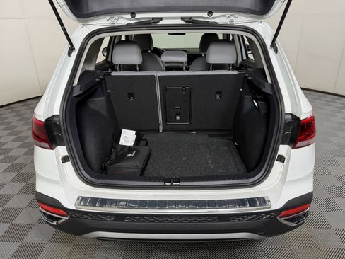 Used 2024 Volkswagen Taos SE image 7