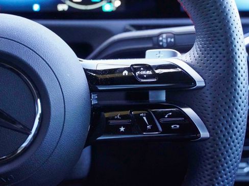 Used 2025 Mercedes-Benz CLA 250 CLA 250 image 23