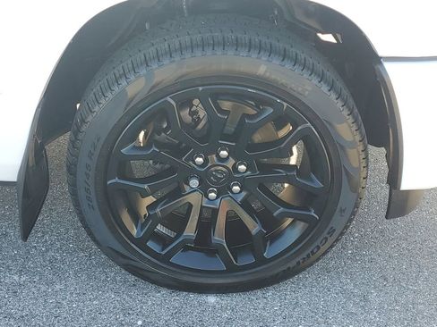 Used 2026 RAM 1500 Limited AWD/4WD image 7