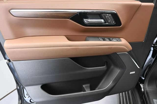 New 2026 Chevrolet Tahoe High Country AWD/4WD image 22