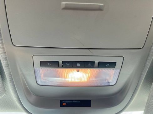 Used 2019 Chevrolet Colorado LT RWD image 23
