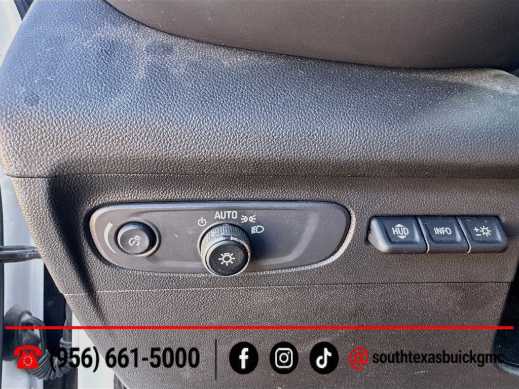 Used 2022 Buick Envision Essence w/ Technology Package I FWD image 20