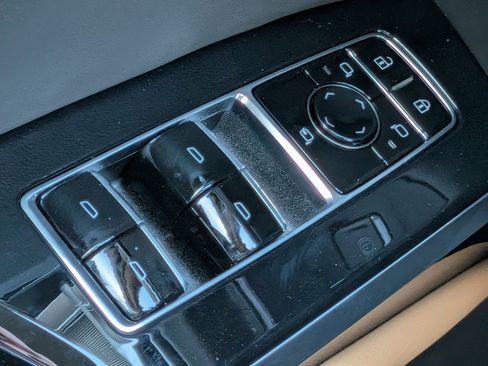 New 2026 Cadillac Escalade ESV Luxury image 26