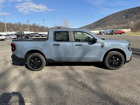 New 2025 Ford Maverick XLT w/ XLT Luxury Package image 8