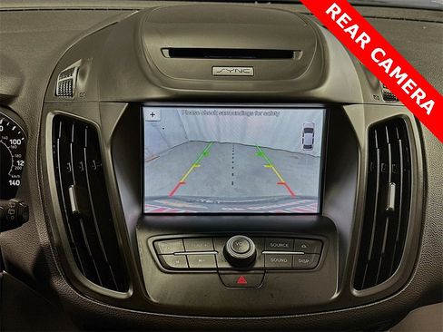 Used 2017 Ford Escape SE w/ Equipment Group 201A image 14