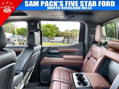 Used 2025 GMC Sierra 1500 Denali Ultimate AWD/4WD image 14
