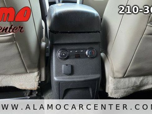 Used 2015 Ford Explorer XLT w/ Equipment Group 202B image 37