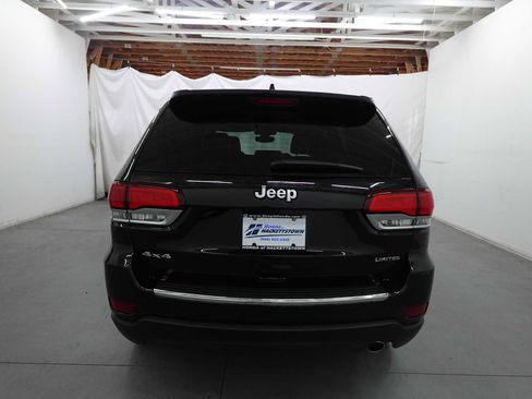 Used 2020 Jeep Grand Cherokee Limited AWD/4WD image 6
