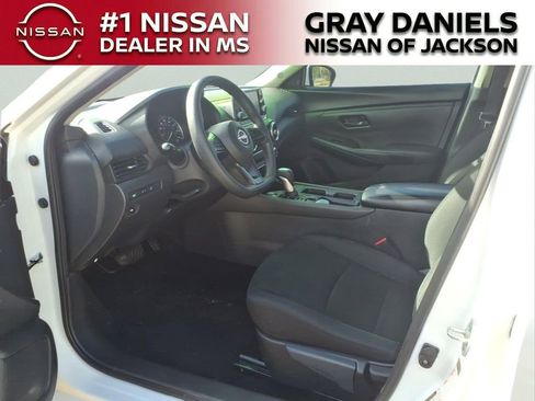 Used 2024 Nissan Sentra S FWD image 24