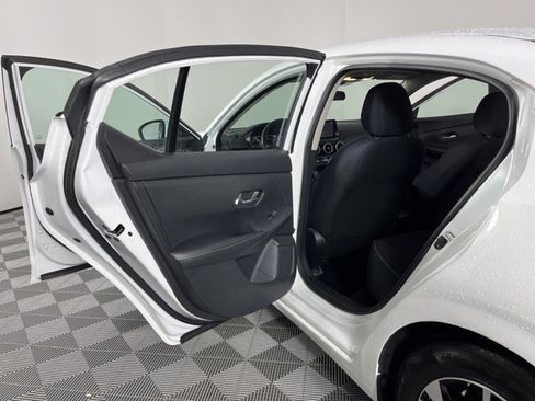 Used 2020 Nissan Sentra SV FWD image 34