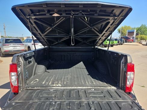 Used 2020 Ford F250 XL w/ STX Appearance Package AWD/4WD image 13