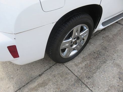 Used 2011 Chevrolet HHR LT FWD image 33