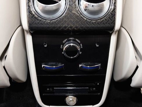 Certified 2022 Rolls-Royce Cullinan Black Badge w/ Dark Exterior Package AWD/4WD image 60