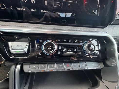 Certified 2023 GMC Sierra 1500 Denali w/ Denali Reserve Package AWD/4WD image 48