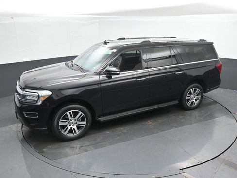 Used 2024 Ford Expedition Max Limited AWD/4WD image 38