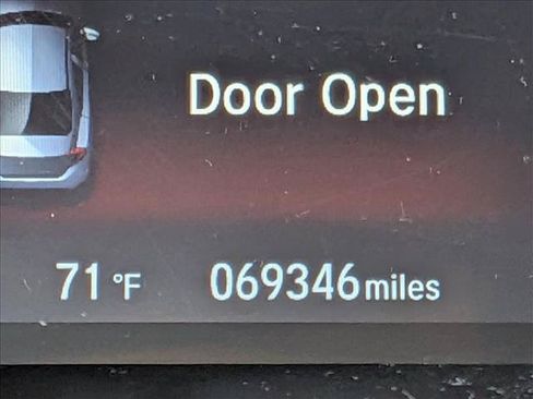 Used 2019 Honda Civic Sport image 12