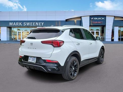 Used 2025 Buick Encore GX Sport Touring w/ Advanced Technology Package FWD image 31