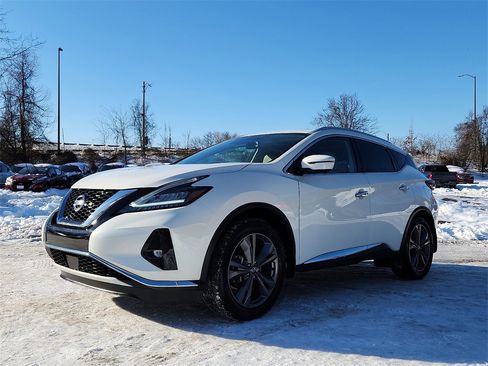 Used 2020 Nissan Murano Platinum image 3
