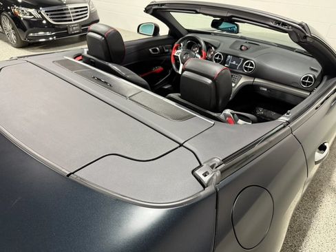 Used 2016 Mercedes-Benz SL 550 w/ Mille Miglia Edition image 57