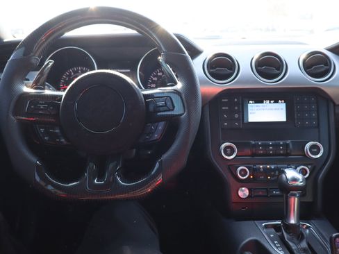 Used 2022 Ford Mustang GT image 10