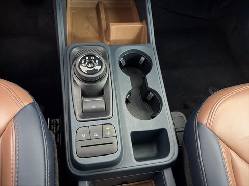 Used 2022 Ford Maverick Lariat w/ Lariat Luxury Package FWD image 28