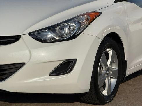 Used 2013 Hyundai Elantra GLS FWD image 11