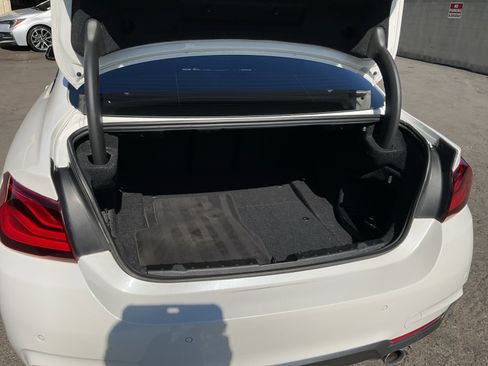 Used 2020 BMW 440i Coupe w/ M Sport Package image 26