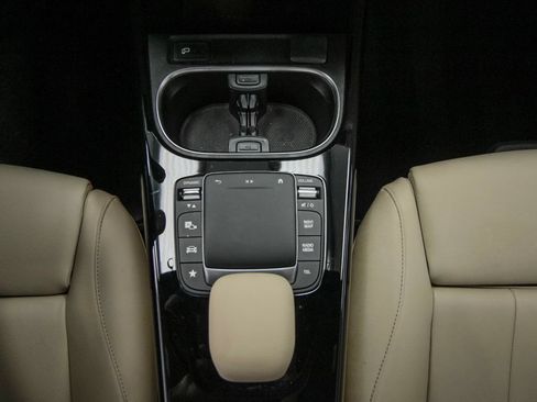 Used 2022 Mercedes-Benz A 220 4MATIC image 20