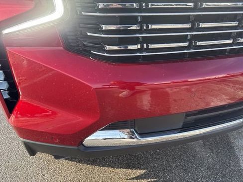 Used 2023 Chevrolet Tahoe Premier w/ Premium Package image 4