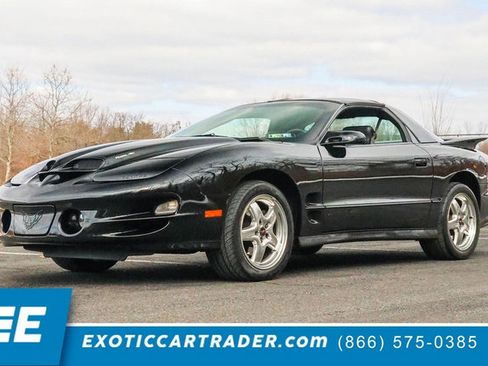 Used 2001 Pontiac Firebird Trans Am image 1