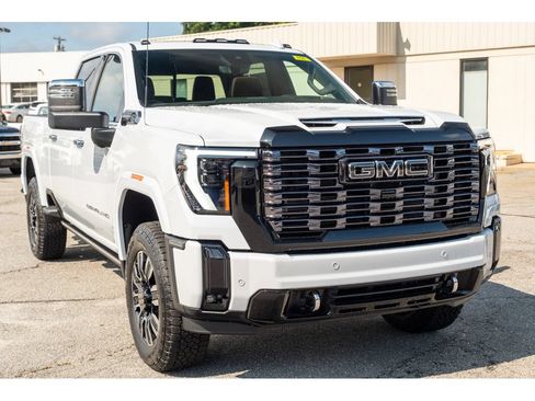 New 2026 GMC Sierra 2500 Denali Ultimate AWD/4WD image 36