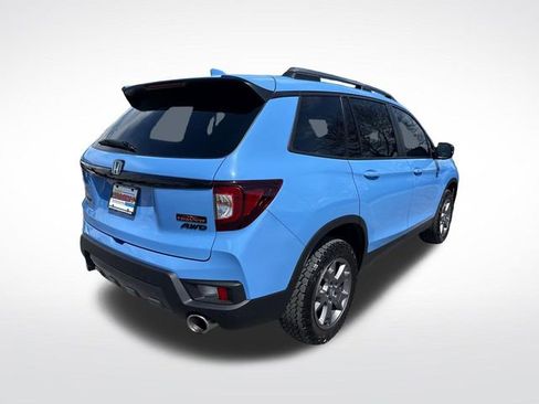 Used 2025 Honda Passport TrailSport image 5