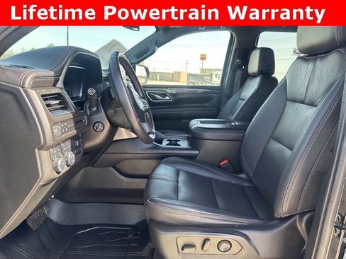Used 2022 Chevrolet Tahoe RST w/ Sport Performance Package image 2