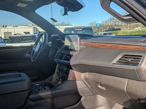 Certified 2024 Chevrolet Tahoe High Country w/ Premium Package image 22