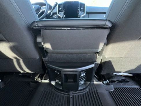 Used 2025 RAM 2500 Big Horn image 34