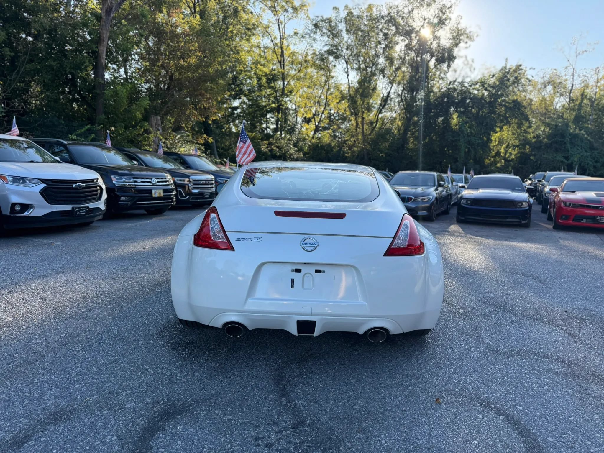 Used 2011 Nissan 370Z Coupe RWD image 6