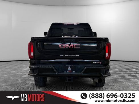 Used 2021 GMC Sierra 3500 AT4 AWD/4WD image 4