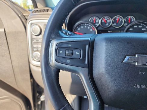 Used 2020 Chevrolet Silverado 1500 LT Trail Boss image 25