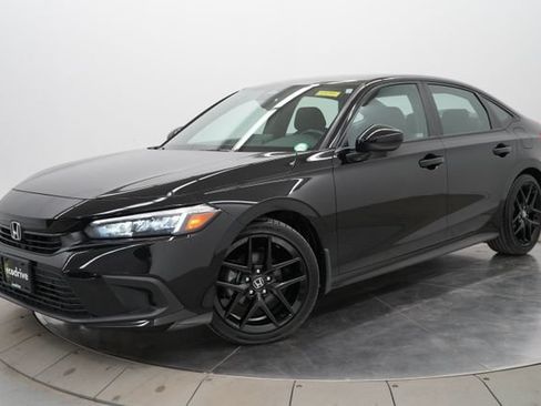 Used 2024 Honda Civic Sport image 1