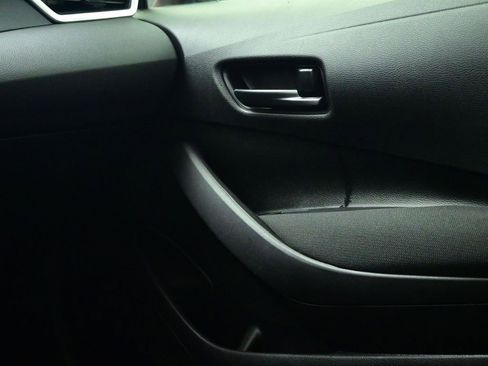 Used 2024 Toyota Corolla LE image 13