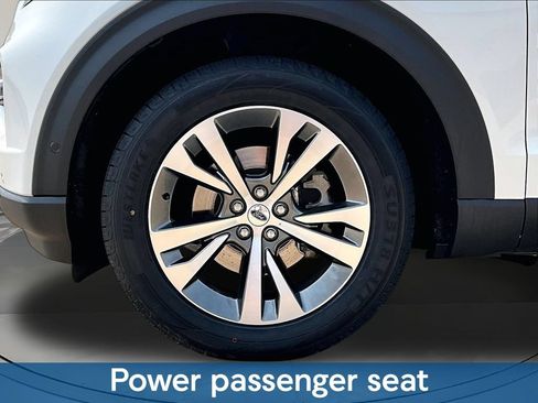 Used 2020 Ford Explorer Platinum w/ Premium Technology Package AWD/4WD image 37