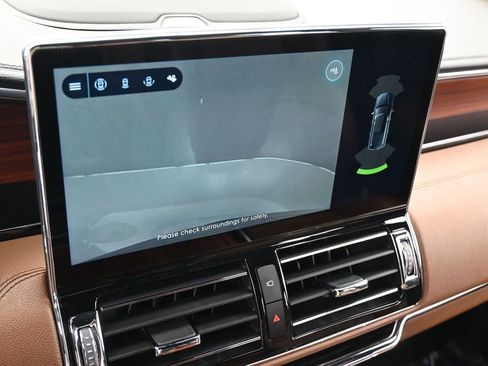 Used 2023 Lincoln Navigator L Reserve w/ Monochromatic Package image 27