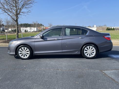 Used 2015 Honda Accord EX image 6